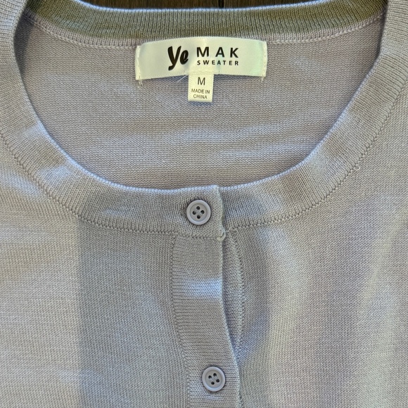 YEMAK Women's Long Sleeve Crewneck Cropped Button Down Cardigan Sweater - Medium - Picture 3 of 5